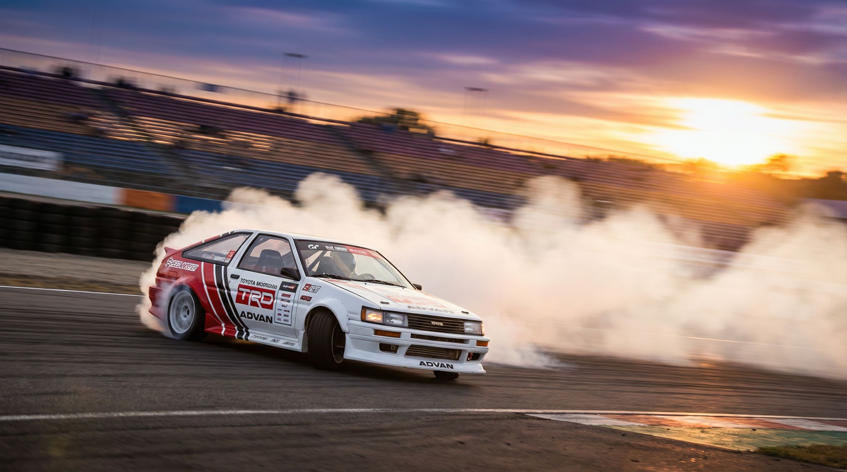 蜜芽修车与改装趣味视频