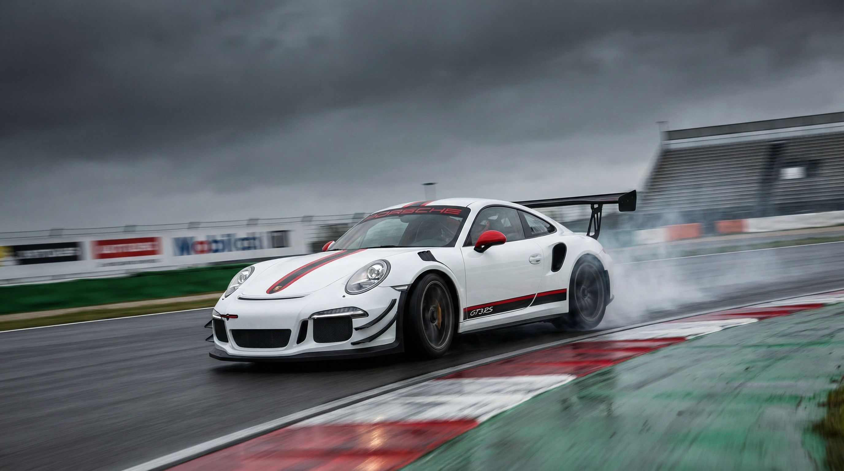 蜜芽创作者改装视频